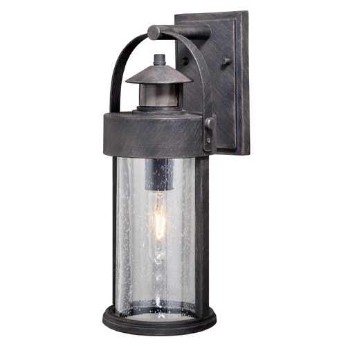 Vaxcel Lighting Vaxcel Lighting Cumberland Rust Iron Outdoor Wall Light T0384