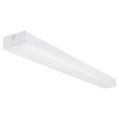 4ft 40W LED Connectible Wide Strip with EM Backup 120-277V 4000K 4829LM by Satco Lighting